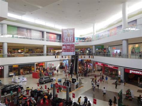 THE 10 CLOSEST Hotels to SM City Consolacion .